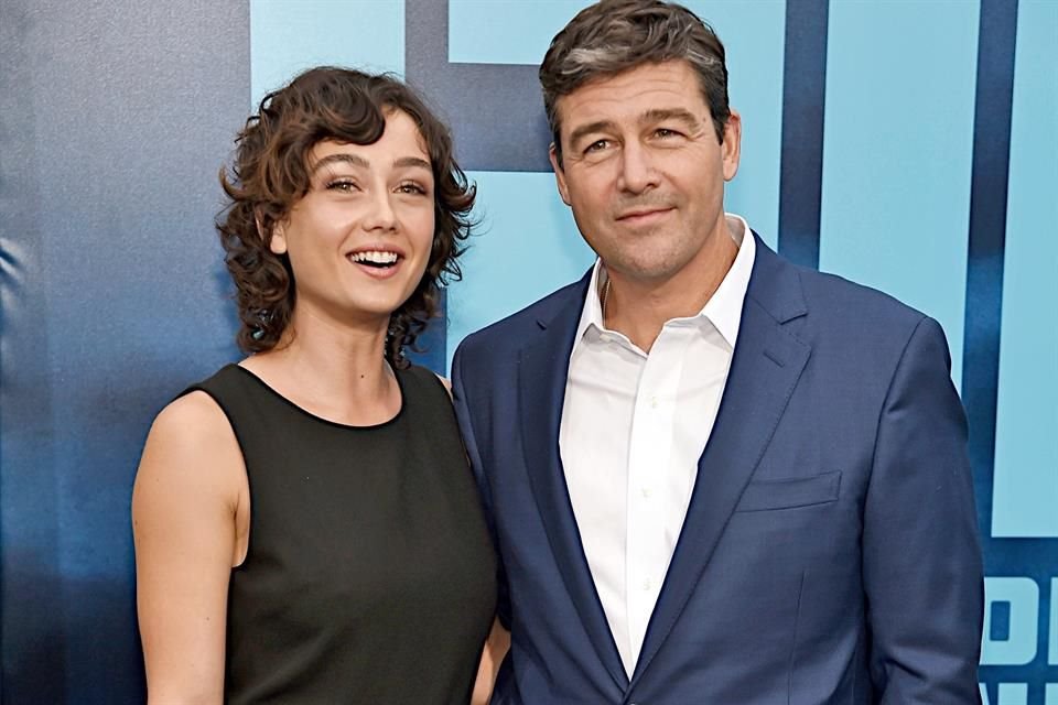 Hija de Kyle Chandler, Sydney brilla en la primera serie del universo Alien, ambientada en 2120..
