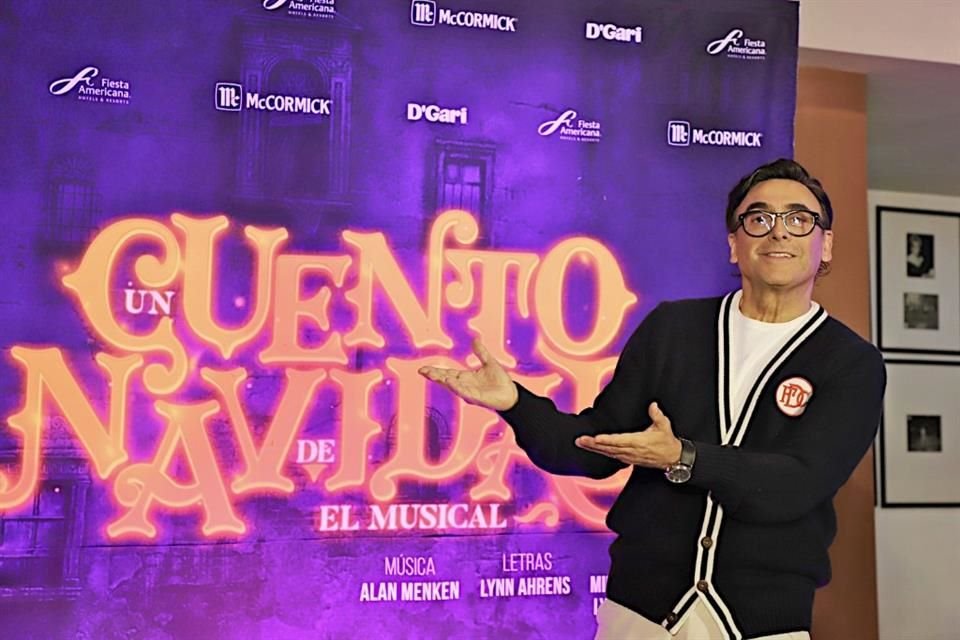 El actor regio presentará 'Un Cuento de Navidad' este sábado en el Auditorio Luis Elizondo.