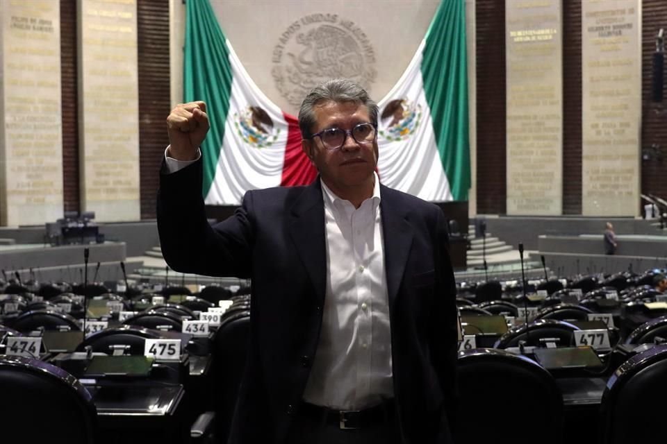 Ricardo Monreal, diputado morenista, abrió la posibilidad de que exista un periodo extraordinario para analizar la reforma en materia de jueces sin rostro y la de acoso sexual.