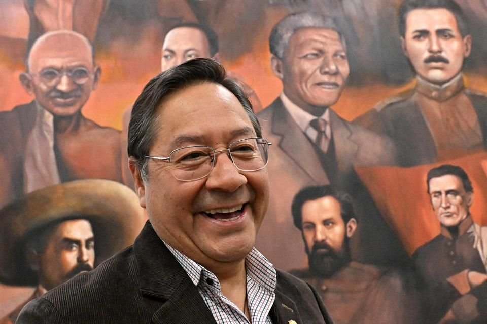 Un juez de Bolivia ordenó la reclusión preventiva del ex Presidente izquierdista Luis Arce en una prisión de La Paz por cinco meses.