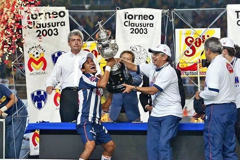 En el 2000 volvi al Monterrey para conquistar tres ttulos de Liga, el primero en el Clausura 2003.