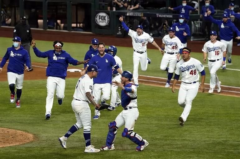 Los festejos de Dodgers al ganar la Serie Mundial.
