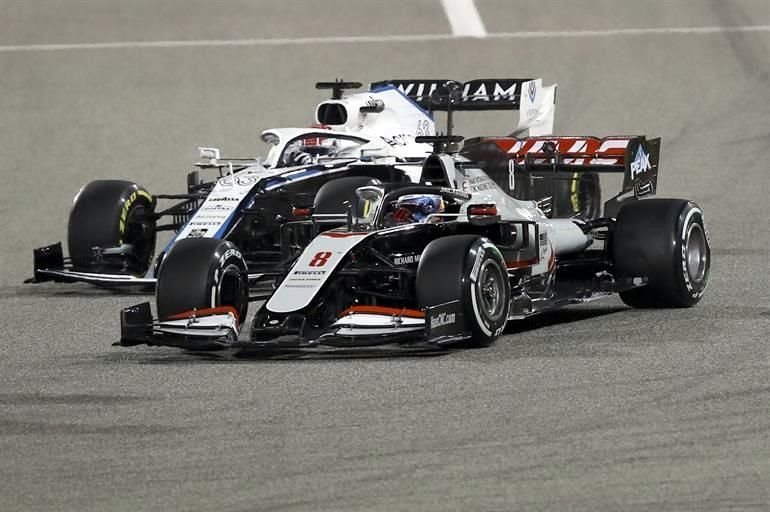 Apenas en la primera vuelta, el francés Romain Grosjean sufrió un escalofriante incidente.